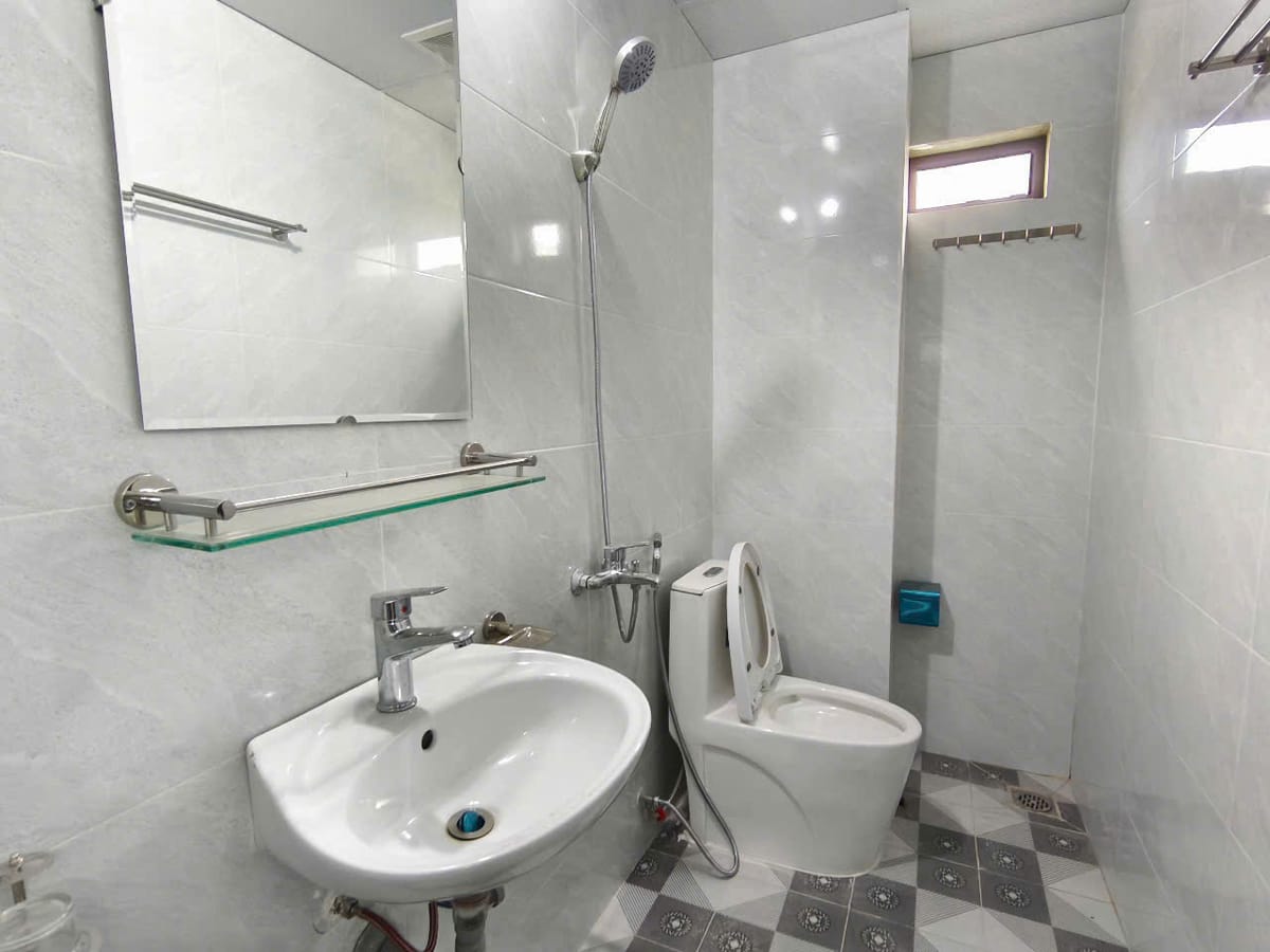 PHÒNG ĐƠN CỬA SỔ THOÁNG