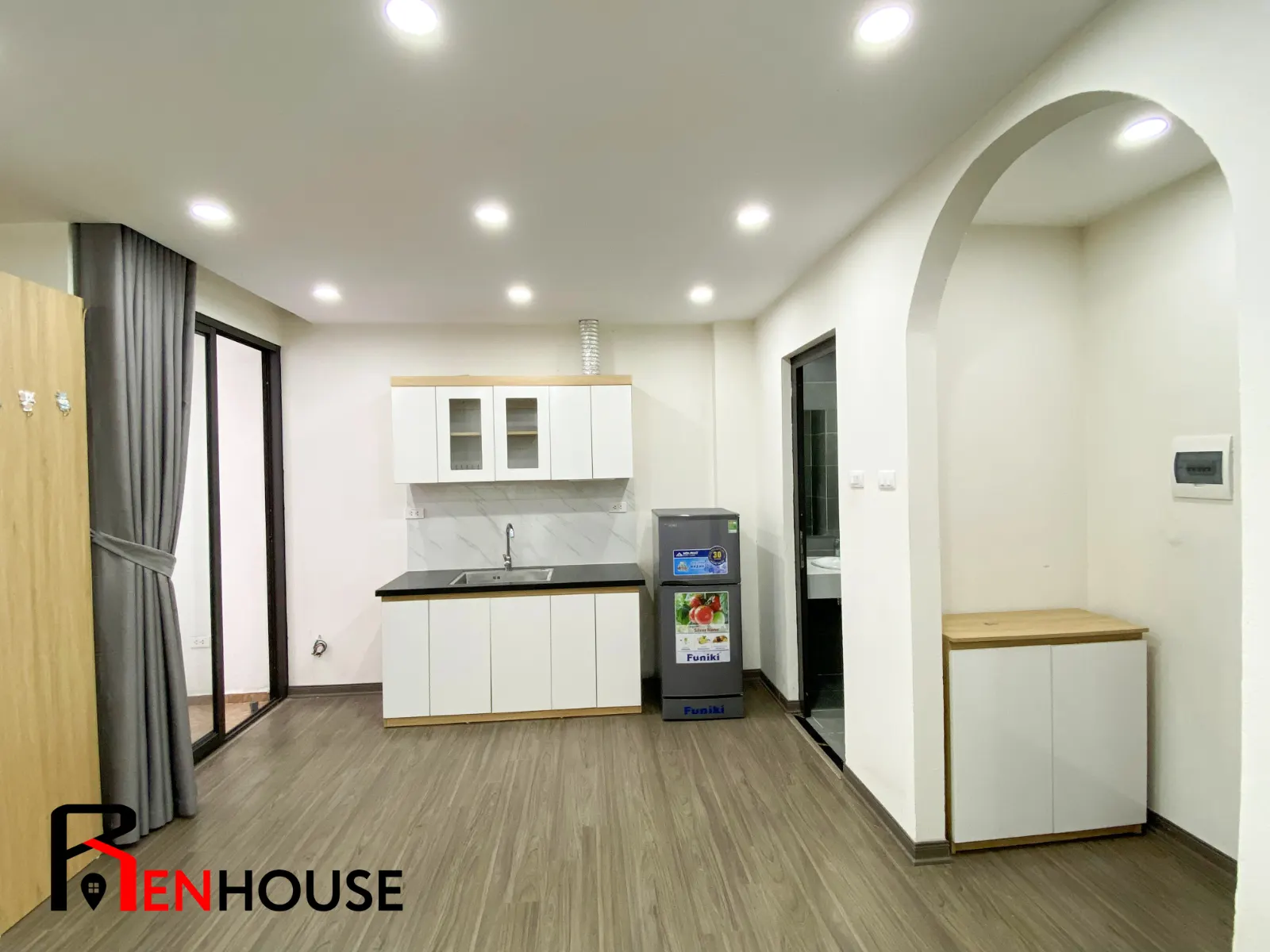 STUDIO TRẦN THÁI TÔNG, CẦU GIẤY