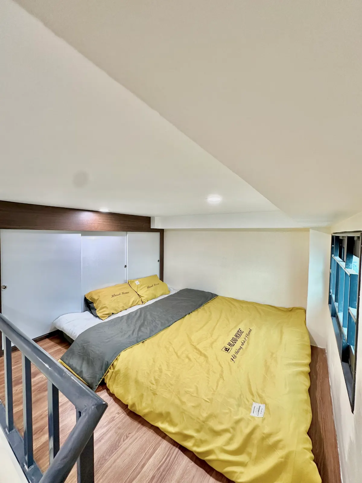 Phòng gác xép tại ngõ 87/46/46 Yên Xá - cuối đường Nguyễn Khuyến