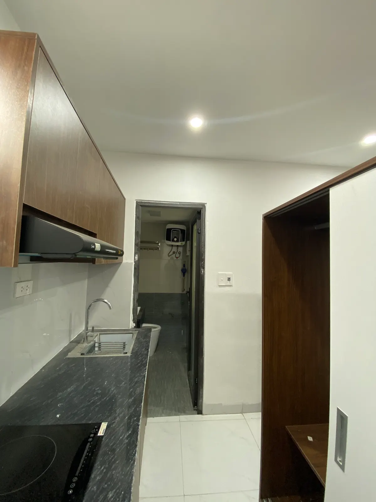 Phòng gác xép tại ngõ 21 Yên Xá
