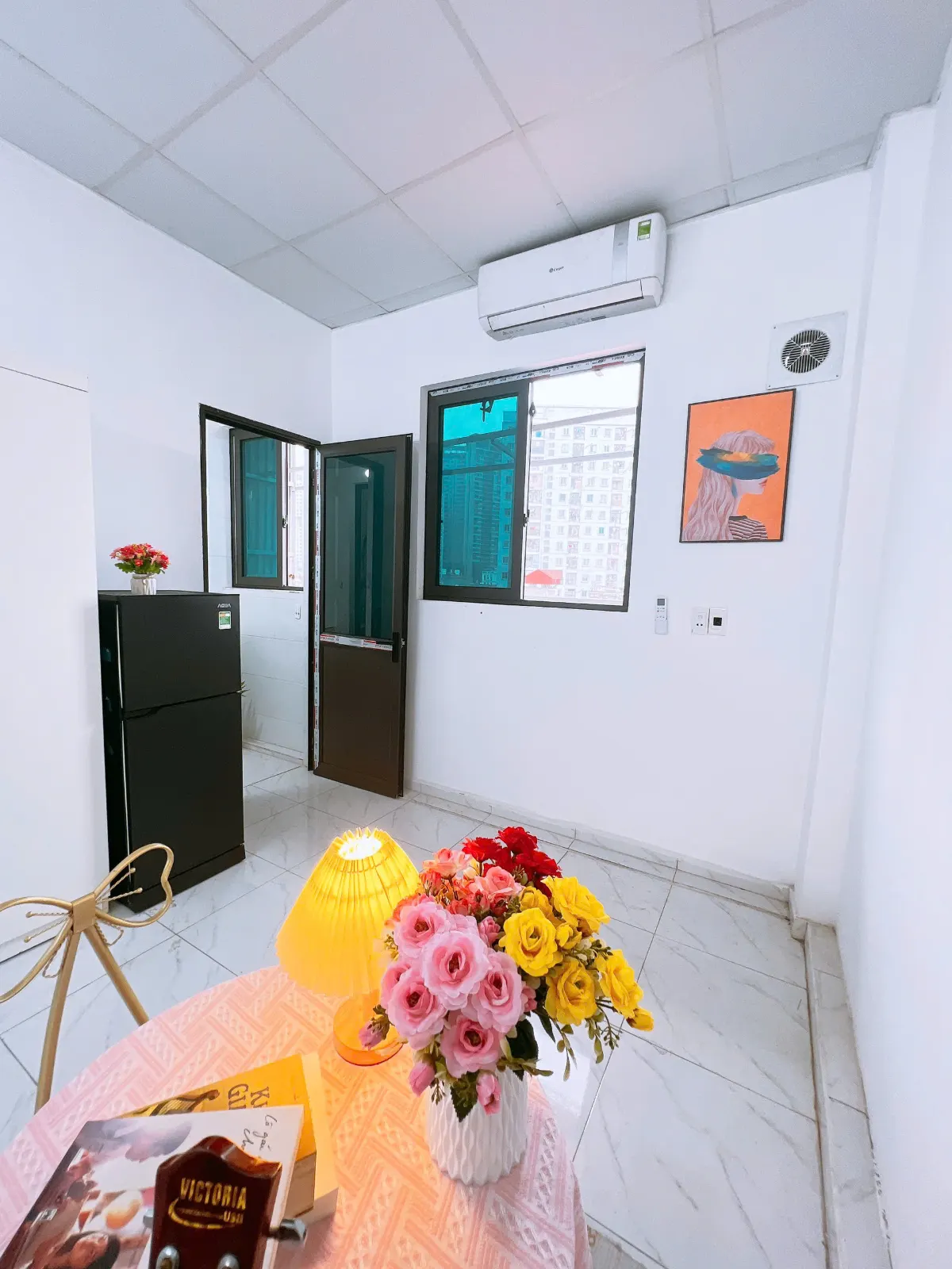 PHÒNG STUDIO TRẦN BÌNH, MAI DỊCH