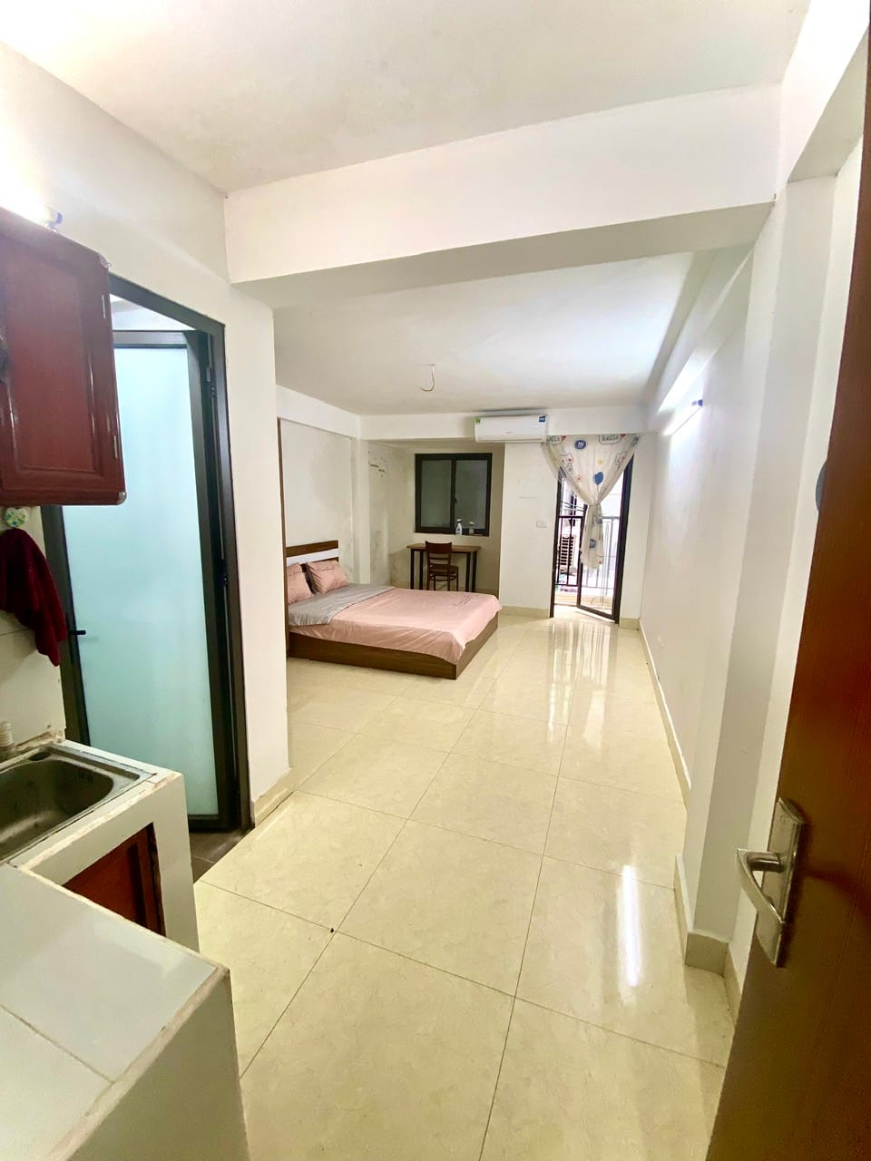 Studio tại ngách 32 ngõ 236 Khương Đình