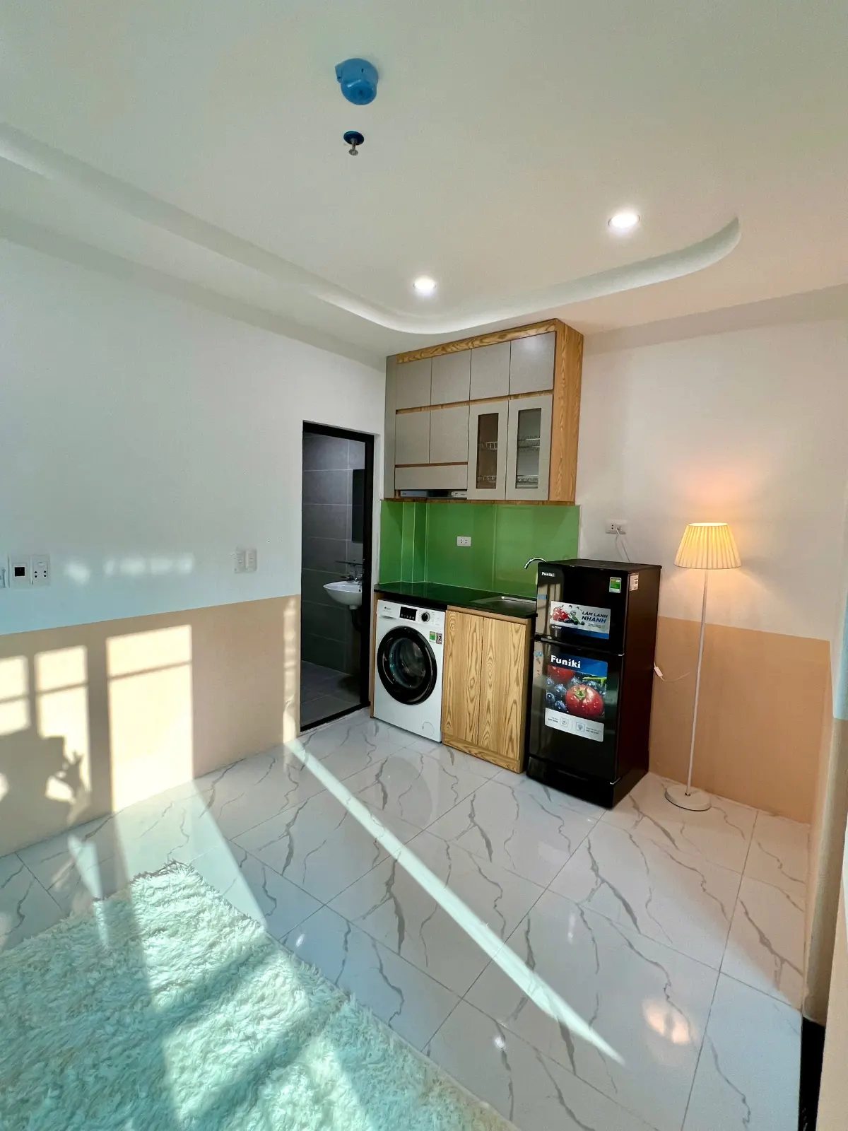 1 ngủ 1 khách tại ngách 8 ngõ 141 Quan Nhân