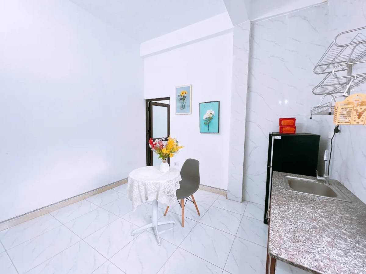 PHÒNG 1N1K ĐẸP HỒ TÙNG MẬU