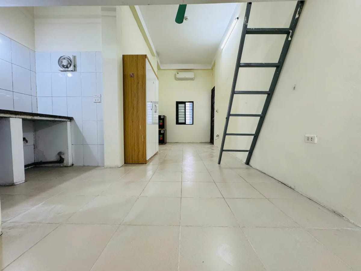 CĂN GÁC XÉP Ở 78 NGÕ 205 XUÂN ĐỈNH