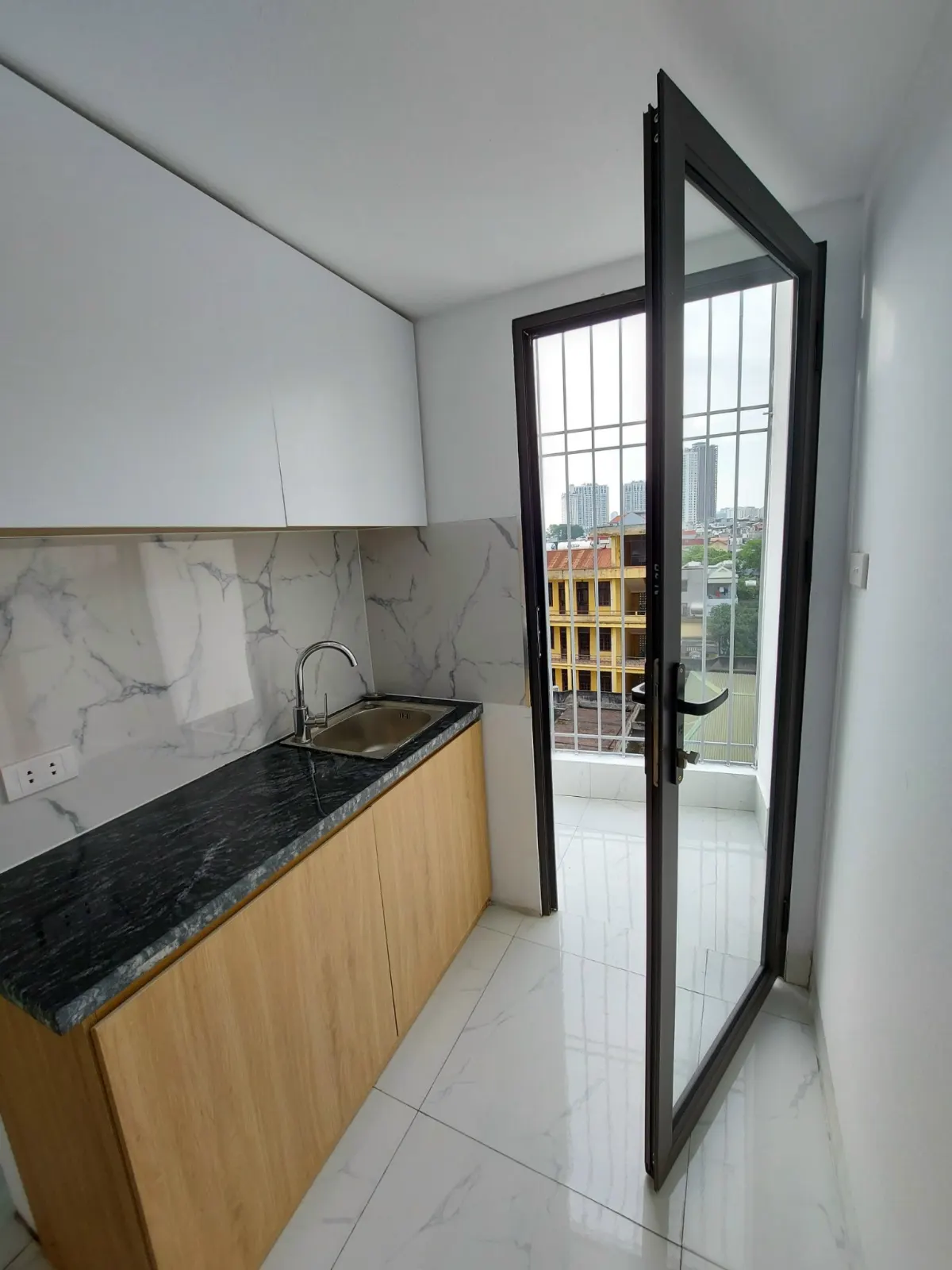 CĂN GÁC XÉP Ở 18 NGÕ THANH BÌNH