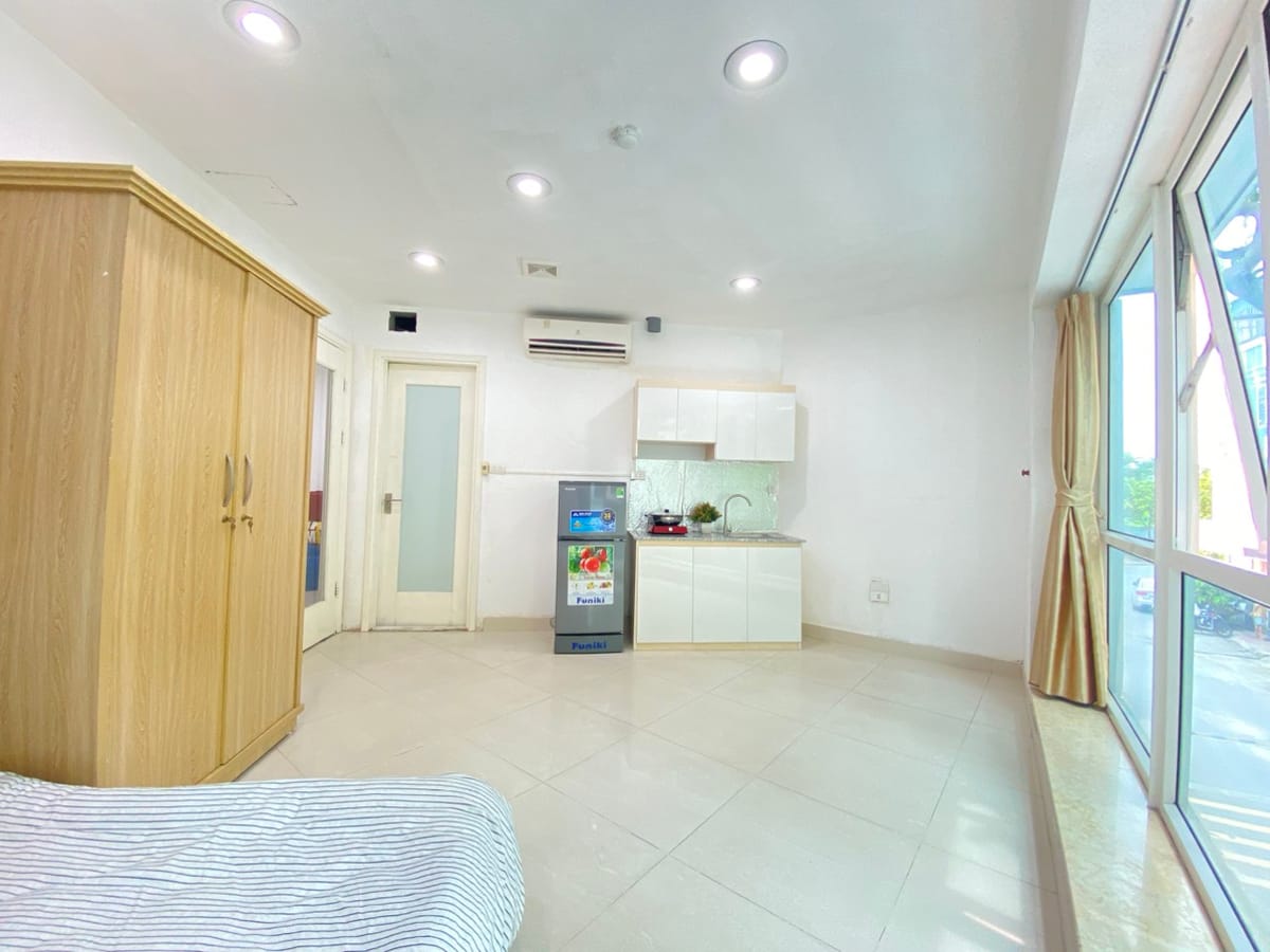 1 ngủ 1 khách tại Lâm Hạ, phường Bồ Đề, quận Long Biên, TP. Hà Nội
