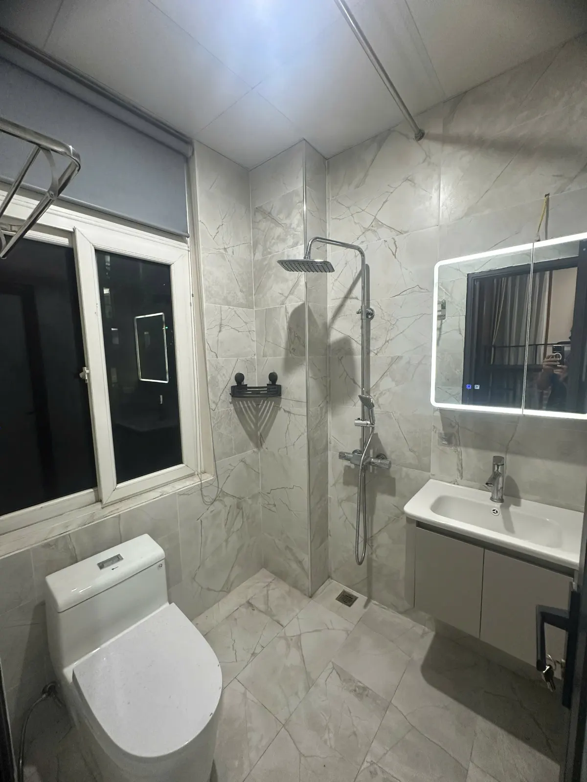 STUDIO GẦN BÁCH KINH XÂY 99 TRƯƠNG ĐỊNH