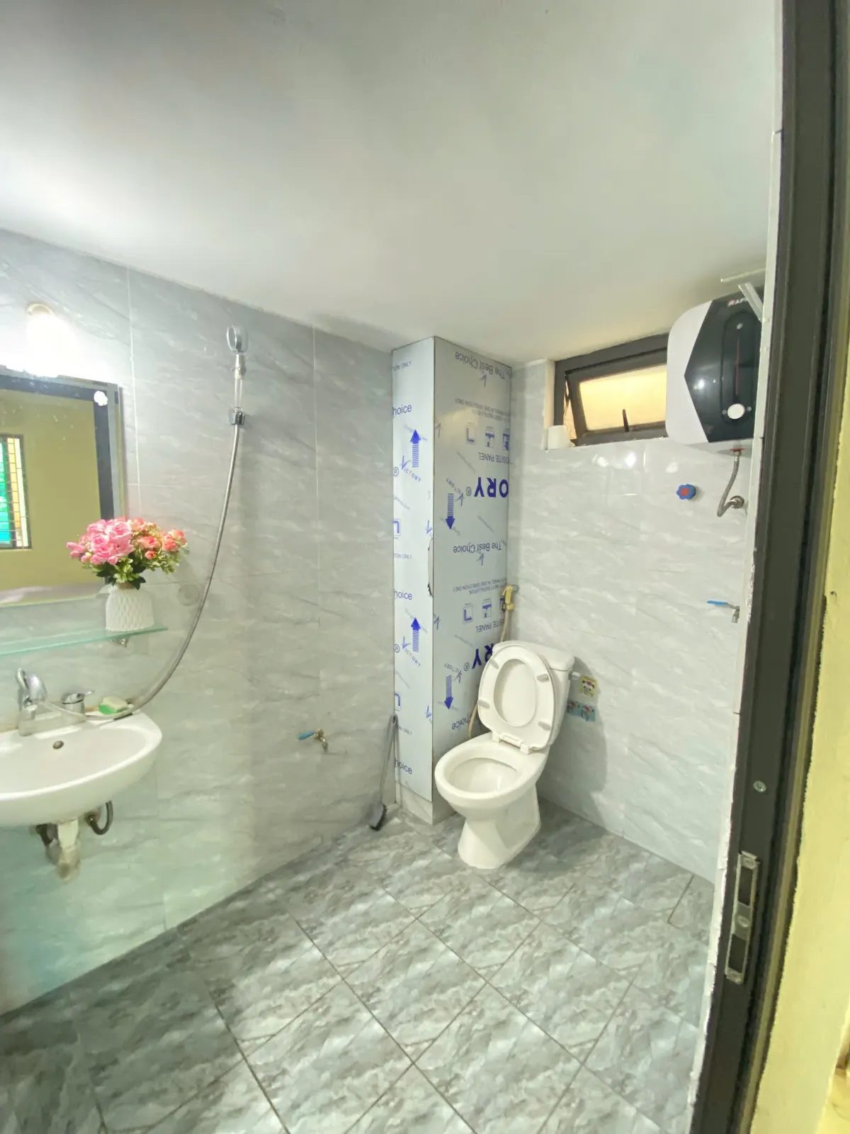 PHÒNG STUDIO P.BƯỞI, TÂY HỒ