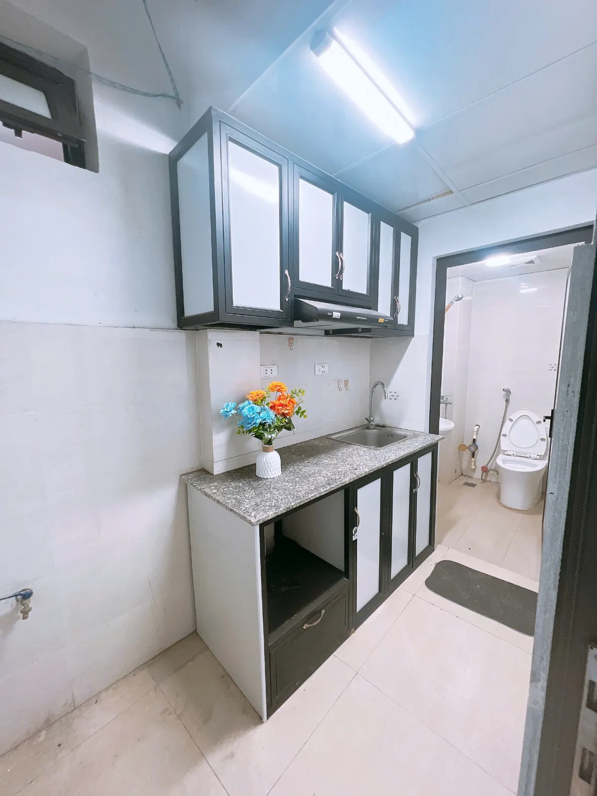 PHÒNG STUDIO - LẠC LONG QUÂN, TÂY HỒ
