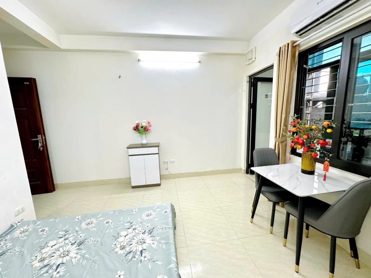 Studio full đồ ngõ 37 Dịch Vọng