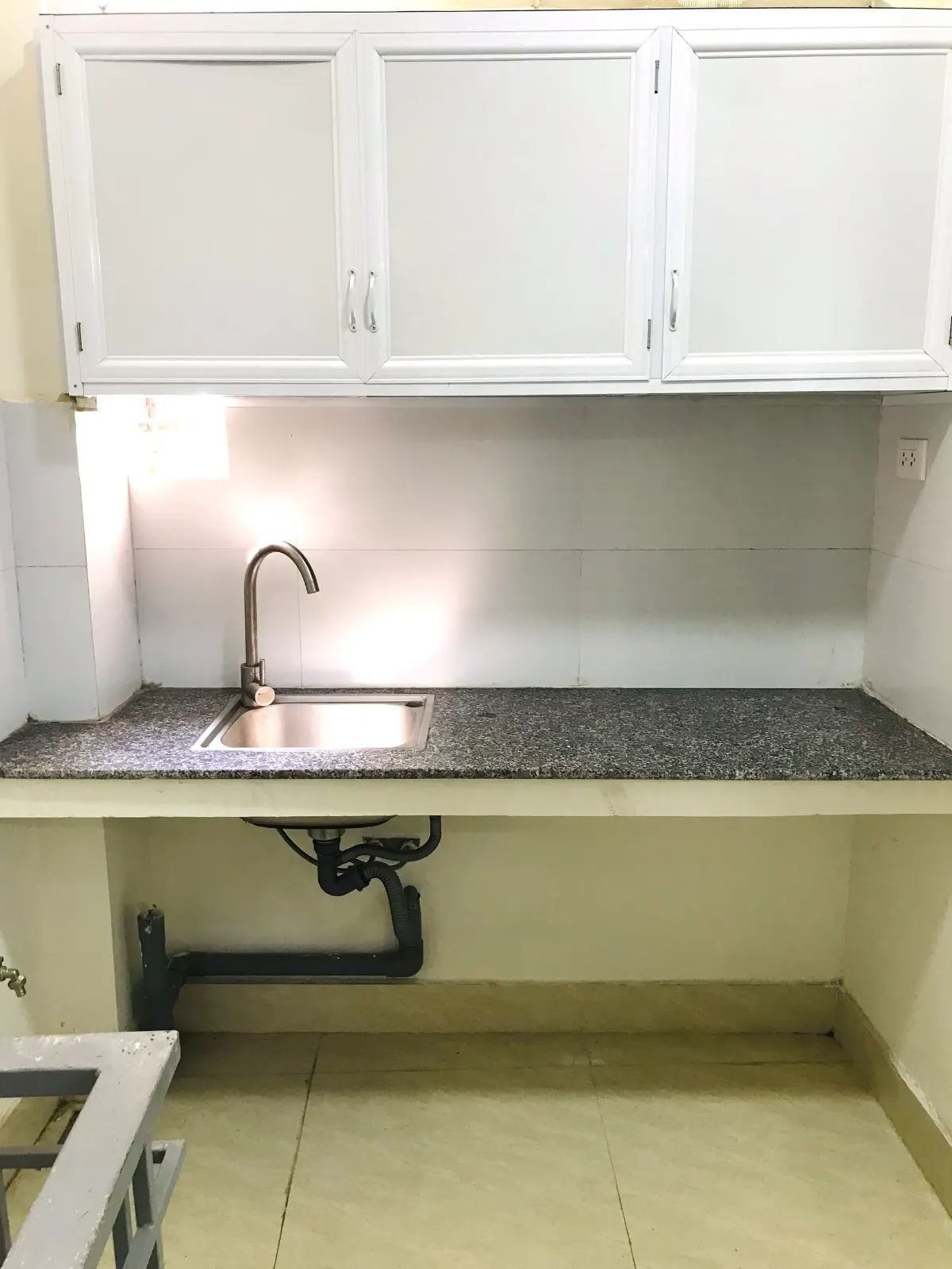 Studio full đồ Ngõ 37 Dịch Vọng