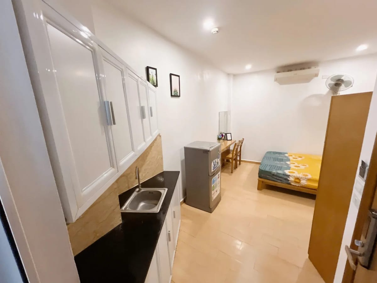 Phòng đầy đủ nội thất ngõ Quan Hoa