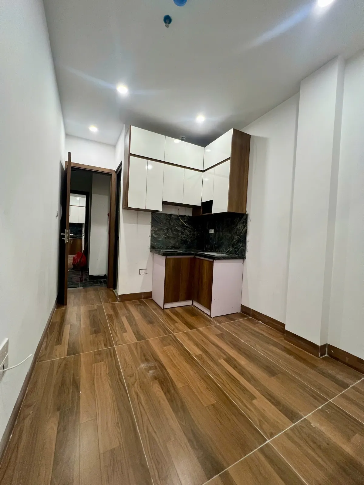 Căn hộ 1N1K full đồ ngõ 139 Nguyễn Ngọc Vũ