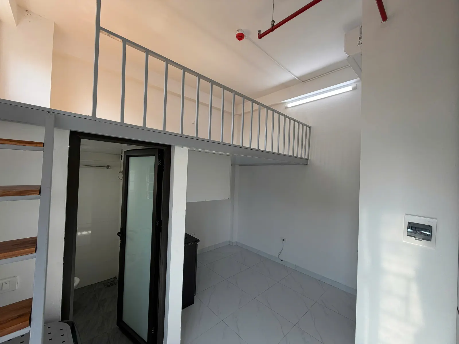 Studio ban công Khu Đấu Giá Phú Lương
