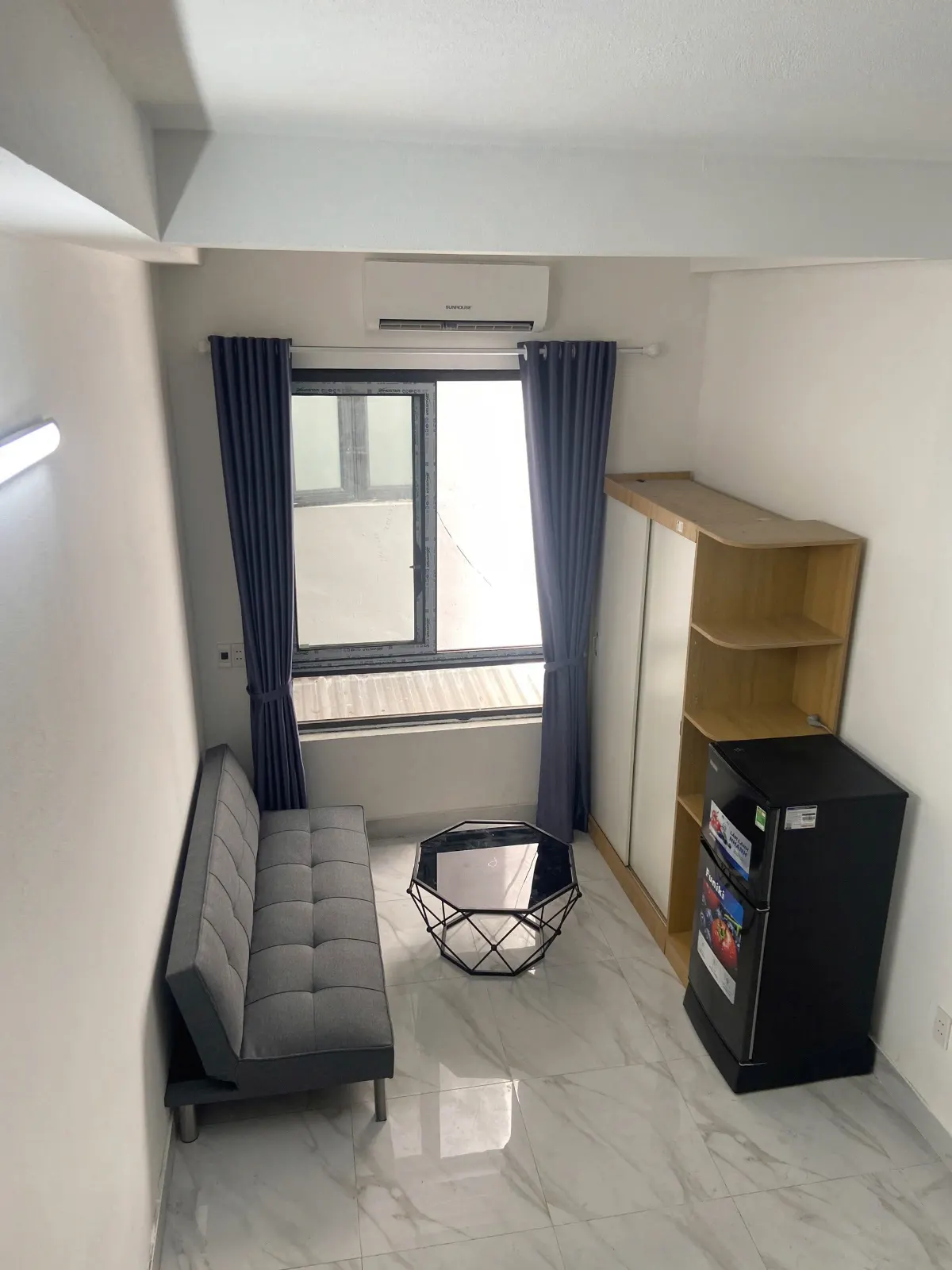 Gác xép ngõ 245 đường lạc long quân