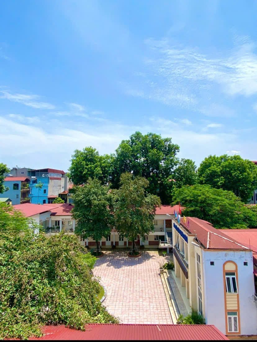 STUDIO NGÕ 82 TÂN ẤP -BA ĐÌNH